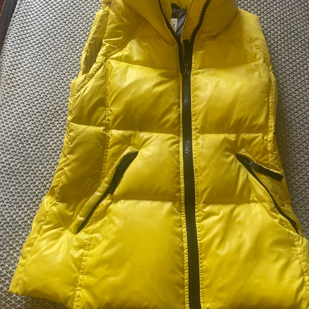 SAM, Vest - Picture 5 of 7